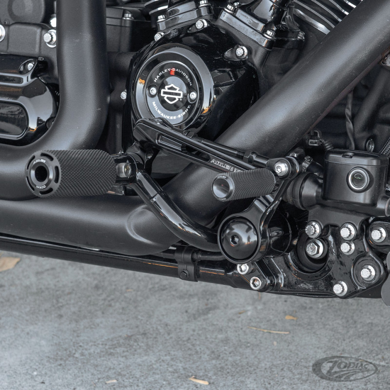 Caches écrous pour axe de roue avant Harley - Moto-Custom-Biker
