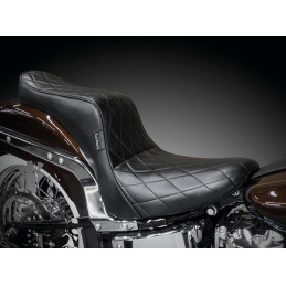 Selle Le Pera Cherokee avec coutures diamant 755415 Selles pour Milwaukee Eight Softail