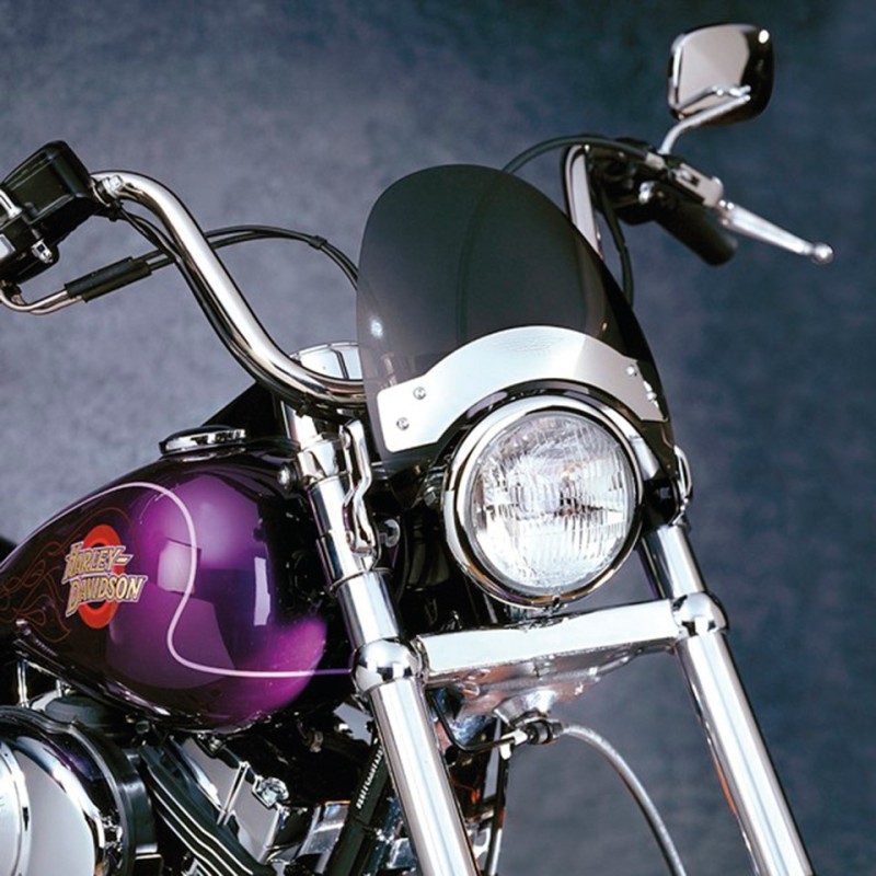 Pare brise court National Cycle teinté foncé avec plaque chromée et necessaire de montage 731180 Pare-Brise