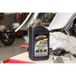 Huile semi-synthétique Heavy Duty Golden SAE 20 w 40 de Spectro USA pour Indian et Victory 745064 Huile Spectro USA