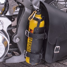 Sacoche de bras oscillant en cuir noir avec support pour une réserve d'essence (incluse) 757024 Sacoches pour Softail