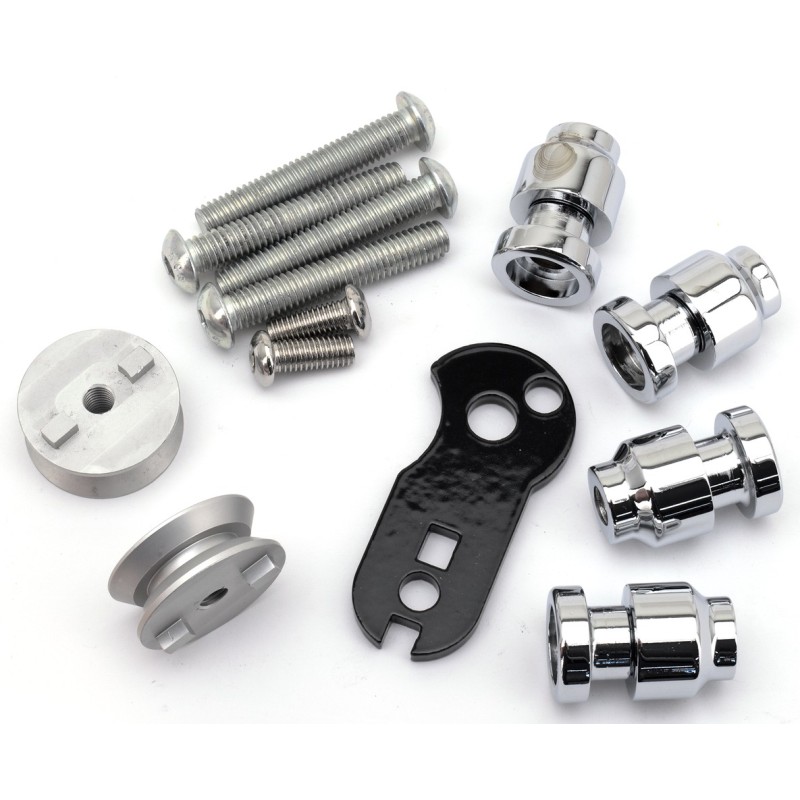 Kit de materiel pour sacocjhes detachables pour softail breakout 775406