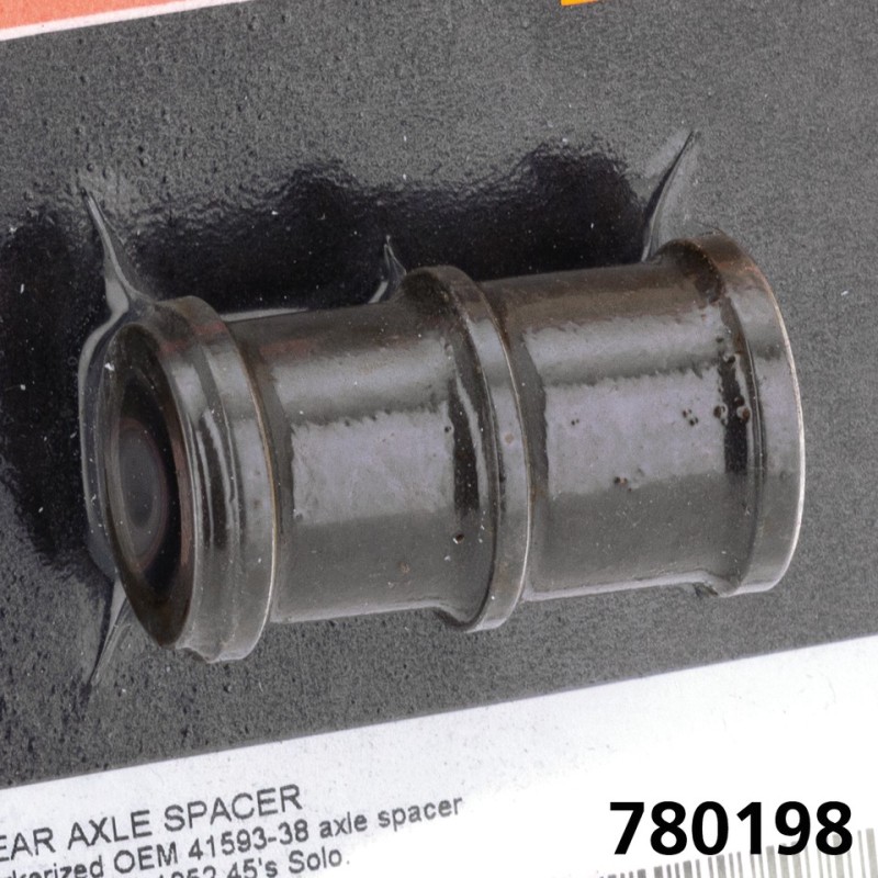 Axe de roue arriere et entretoises pour 45ci 780198