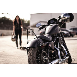 Sissy bar Burly noir court sans dosseret 744851 Pièces pour Harley-Davidson